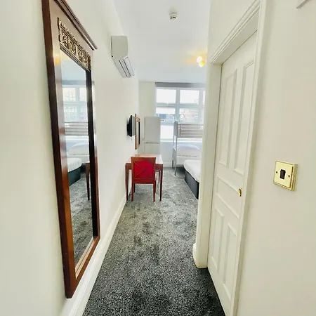 Hotel Digbeth Backpackers 3*