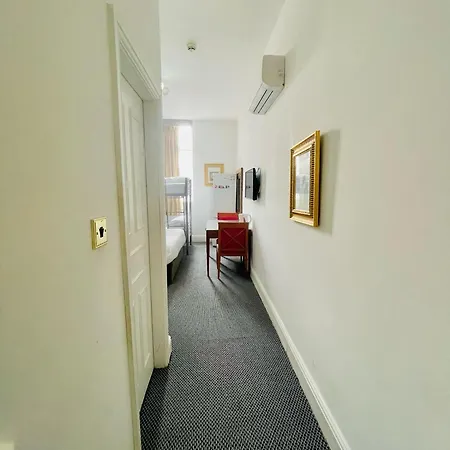 Hotel Digbeth Backpackers 3*